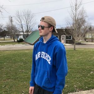 Meet your Posher, William